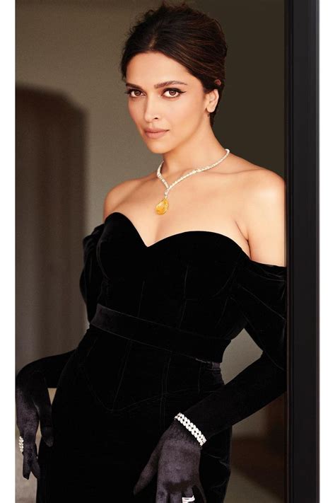 deepika padukone louis vuitton dress price|Deepika Padukone Louis Vuitton.